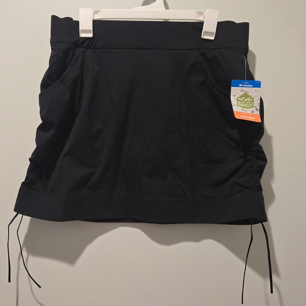 Columbia Women's Anytime Casual Skort Size Large‎ Black New with tags